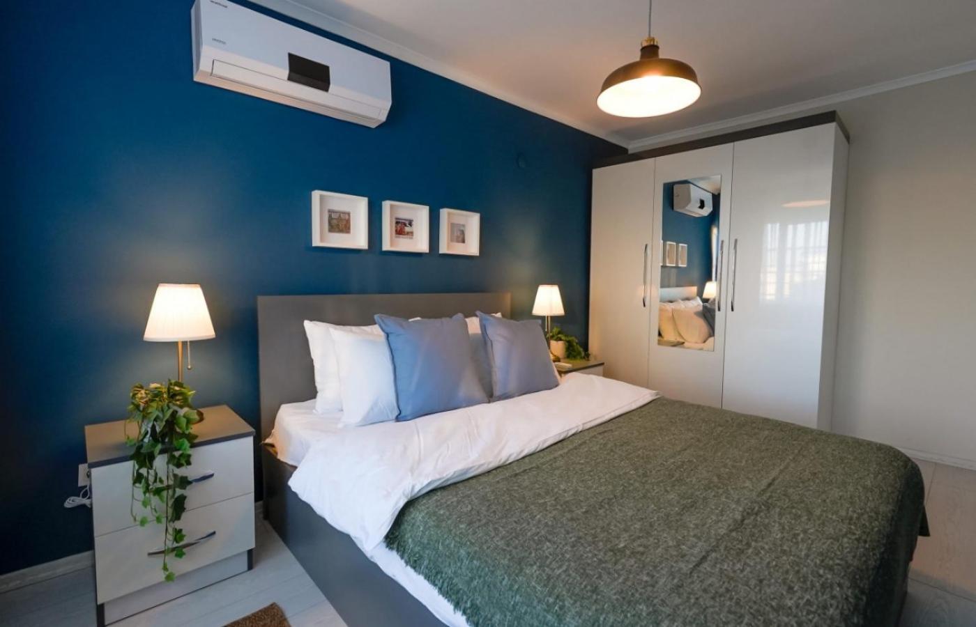 Appartamento Excellent Flat Near Hadrian'S Gate Antalia Esterno foto