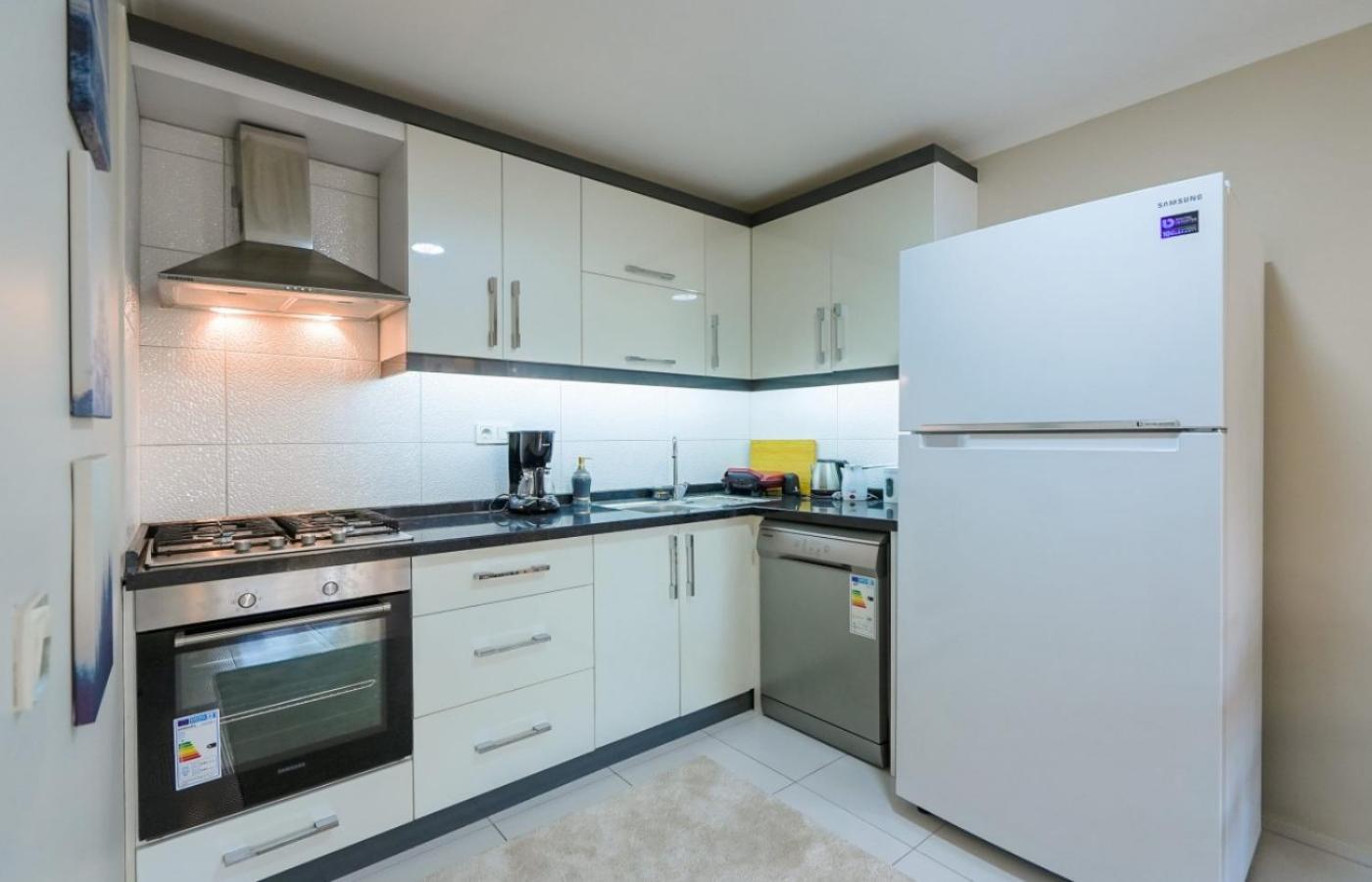 Appartamento Excellent Flat Near Hadrian'S Gate Antalia Esterno foto